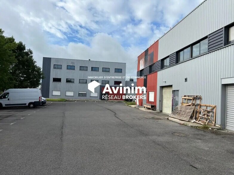 Industriel/Logistique dans Meaux à vendre - Photo de l’immeuble – Image 1 sur 13