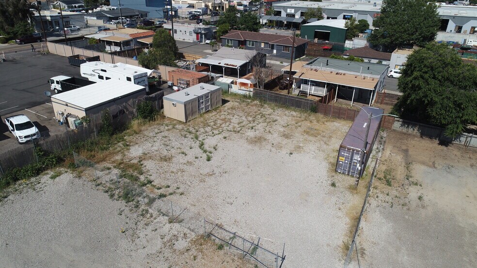 1233 Oro St, El Cajon, CA à louer - Photo de l’immeuble – Image 3 sur 6
