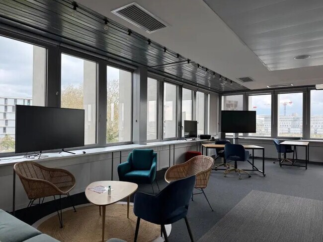 Plus de détails pour 3 Place Albert Camus, Nantes - Bureau à louer