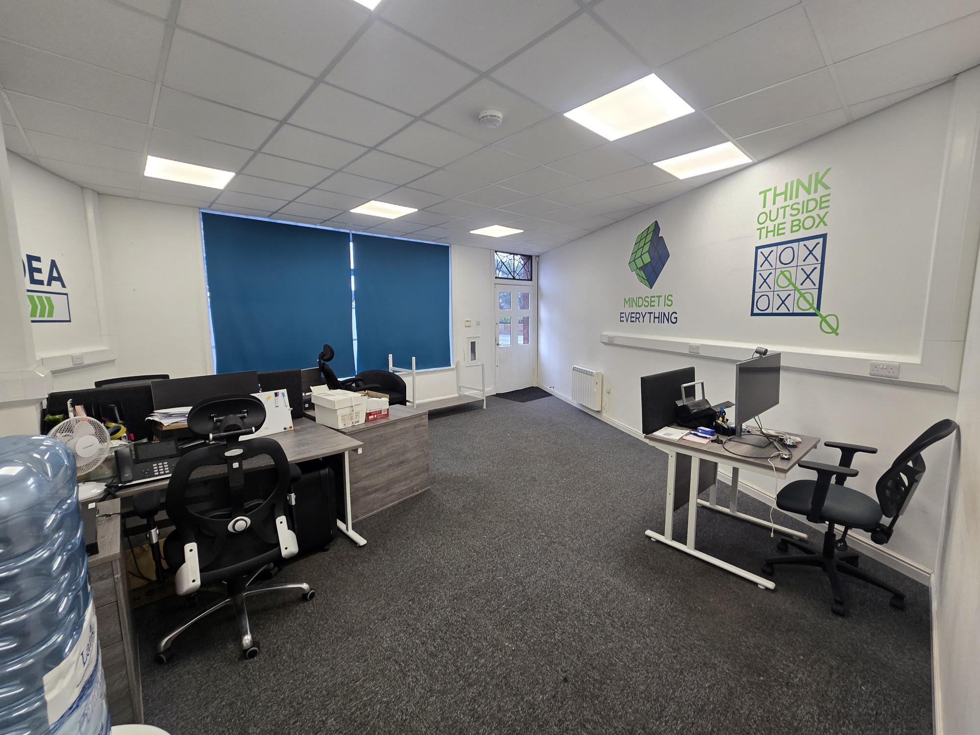 1A Offington Ln, Worthing à louer Photo intérieure– Image 1 sur 3