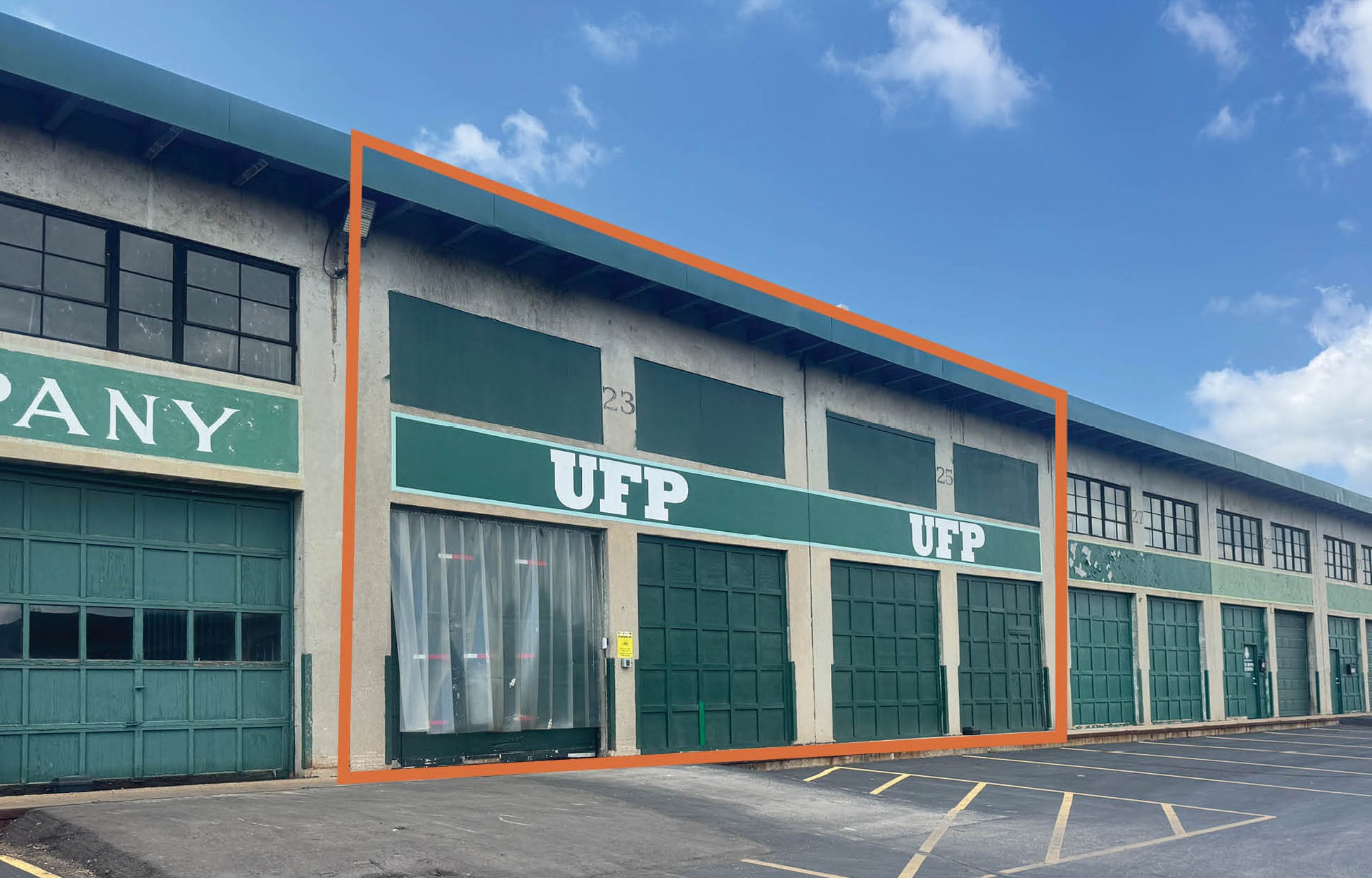 1-97 N Produce Row, Saint Louis, MO à louer Photo de l’immeuble– Image 1 sur 4