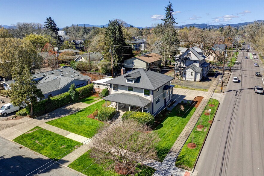 340 NW 7th St, Corvallis, OR à vendre - Photo principale – Image 1 sur 78