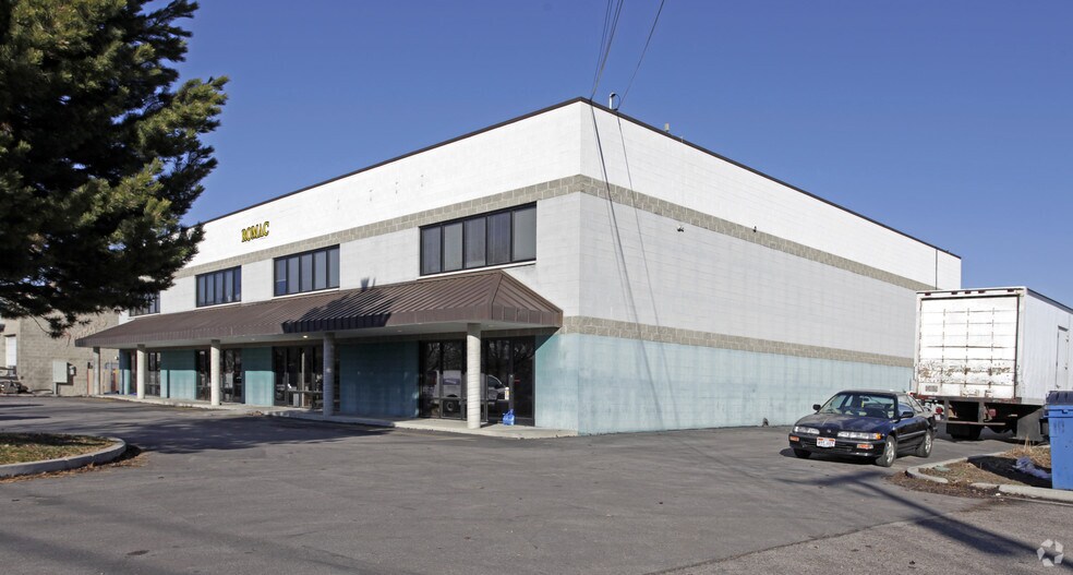 548 W 9400 S, Sandy, UT à louer - Photo de l’immeuble – Image 2 sur 12