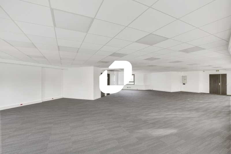 1 Rond Point De L'Europe, La Garenne-Colombes à louer - Photo de l’immeuble – Image 3 sur 24