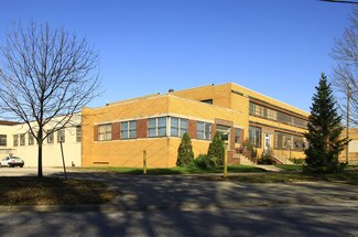 Plus de détails pour 4911 Grant Ave, Cuyahoga Heights, OH - Industriel/Logistique à louer