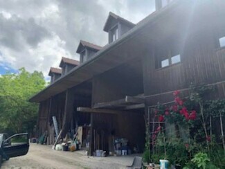 Plus de détails pour Local d'activités à louer