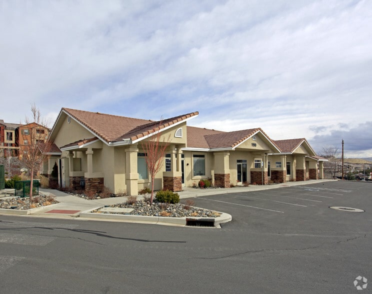 1190 Selmi Dr, Reno, NV à louer - Photo principale – Image 1 sur 12