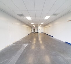 101 Fwy, Thousand Oaks, CA à louer Photo intérieure– Image 1 sur 1