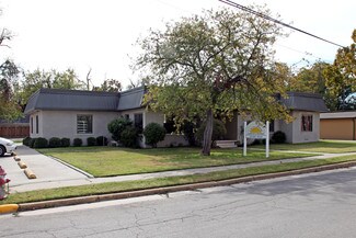 Plus de détails pour 110 E Pecan St, Gainesville, TX - Bureau à louer
