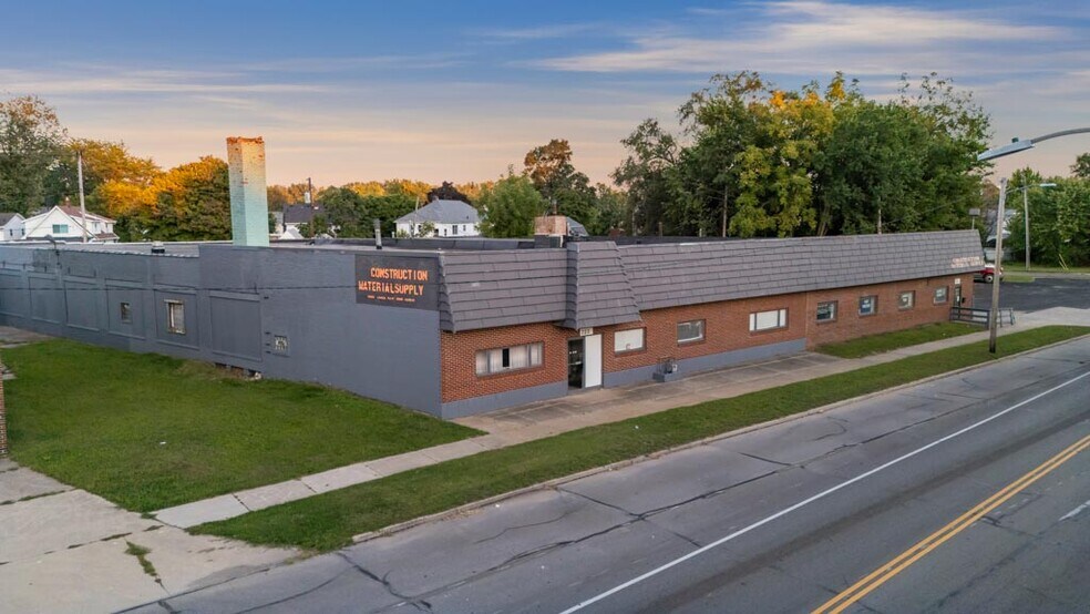223 Fearing Blvd, Toledo, OH à vendre - Photo de l’immeuble – Image 2 sur 55