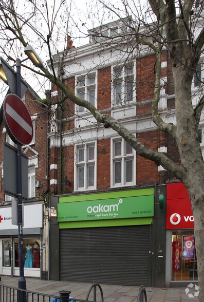 92 Lewisham High St, Londres à vendre - Photo de l’immeuble – Image 2 sur 3