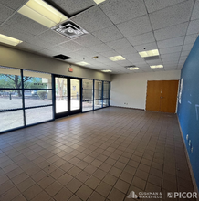 3760 N Commerce Dr, Tucson, AZ à louer Photo intérieure– Image 2 sur 10