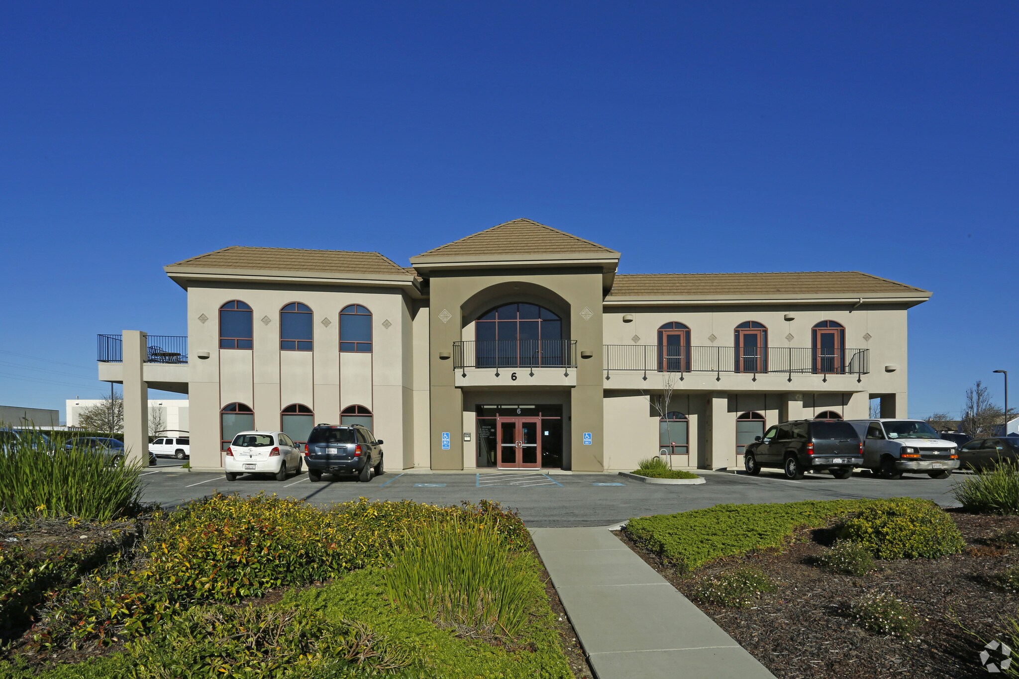 6 Quail Run Cir, Salinas, CA à louer Photo principale– Image 1 sur 5