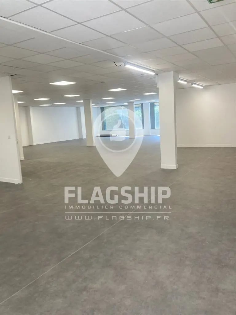 Local commercial dans Boulogne-Billancourt à louer Photo intérieure– Image 1 sur 10