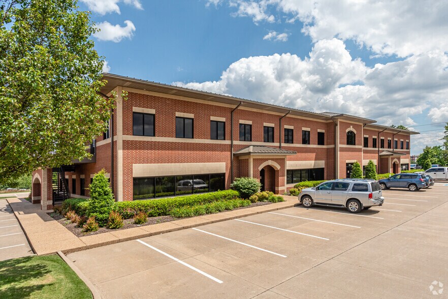 1803 Phyllis St, Bentonville, AR à louer - Photo de l’immeuble – Image 3 sur 8