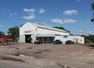 Plus de détails pour 1651 Vanderbilt Rd, Birmingham, AL - Industriel/Logistique à vendre
