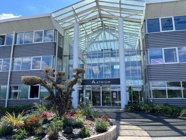 Plus de détails pour 6 Avenue Du Marais, Argenteuil - Bureau à louer