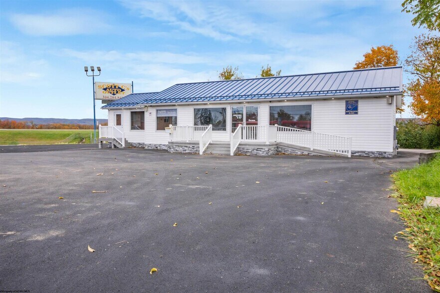 524 Mileground Rd, Morgantown, WV à vendre - Photo de l’immeuble – Image 2 sur 28