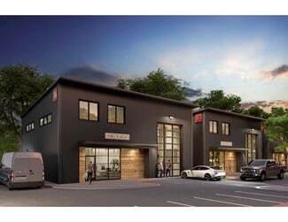 Plus de détails pour 132 Springs Ln, Dripping Springs, TX - Local d'activités à louer