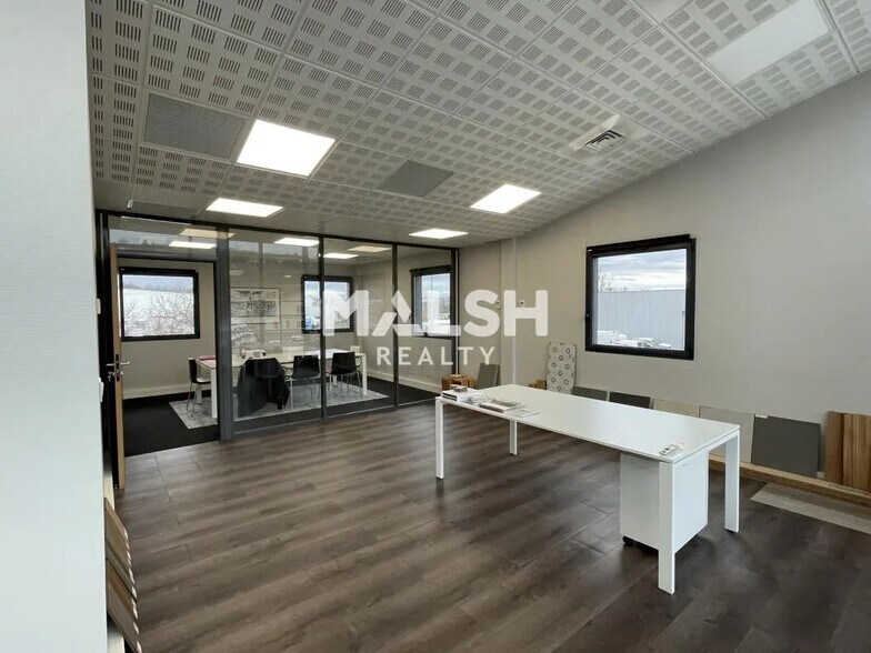 Bureau dans Brignais à vendre - Photo de l’immeuble – Image 3 sur 6