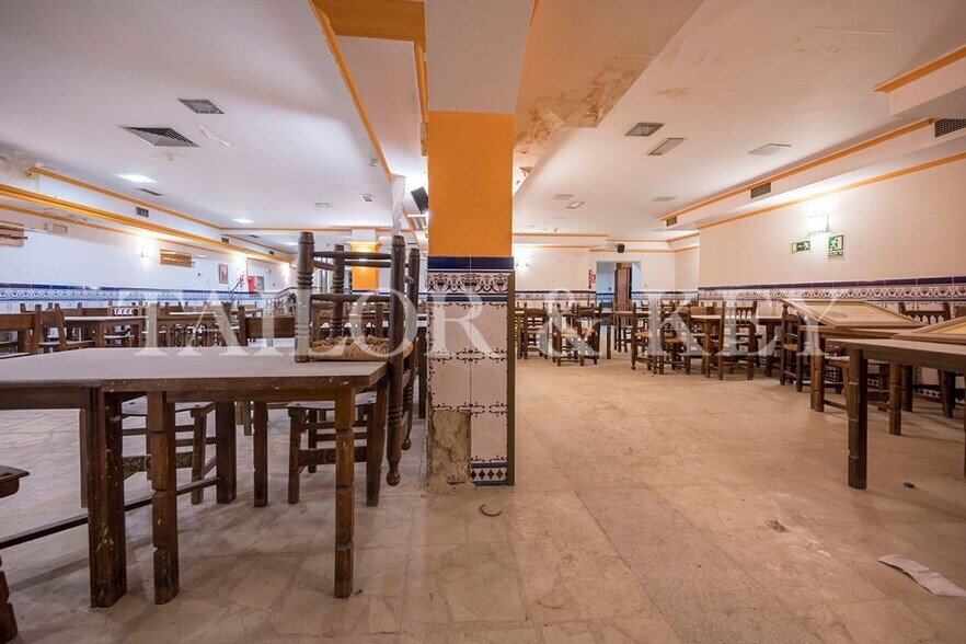 Immeuble residentiel dans Madrid, Madrid à vendre - Photo intérieure – Image 1 sur 1
