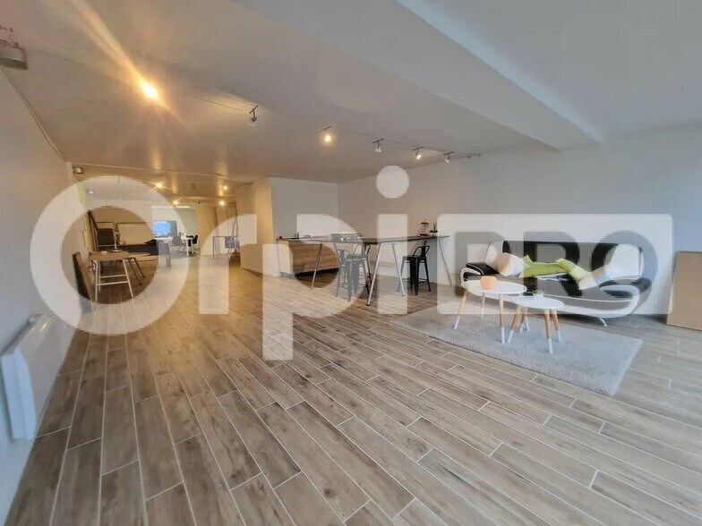 Bureau dans Saint-Pierre-des-Corps à louer - Photo intérieure – Image 2 sur 4