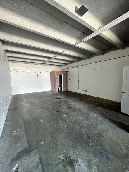 525 Carswell Ave, Daytona Beach, FL à louer - Photo de l’immeuble – Image 3 sur 8