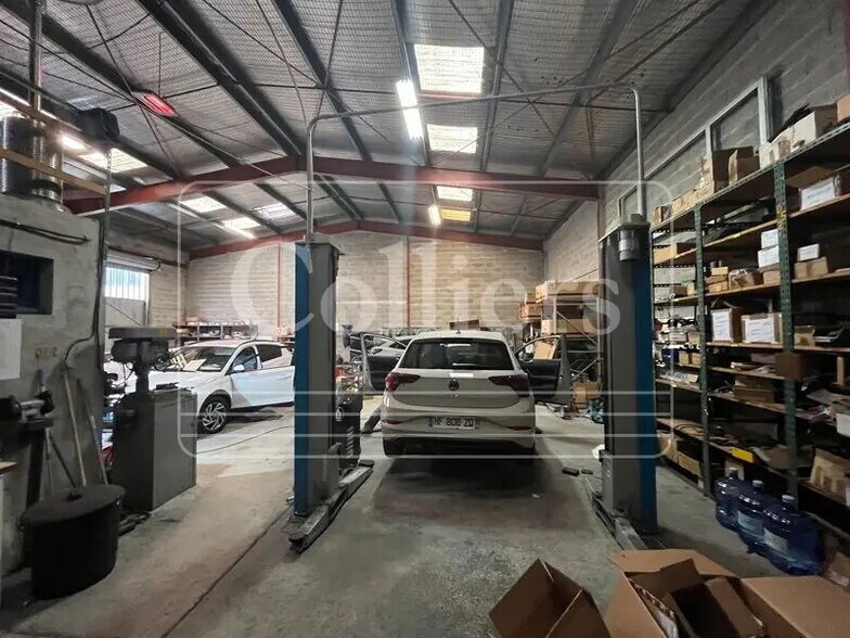 Bureau dans Aubagne à louer - Photo intérieure – Image 3 sur 8