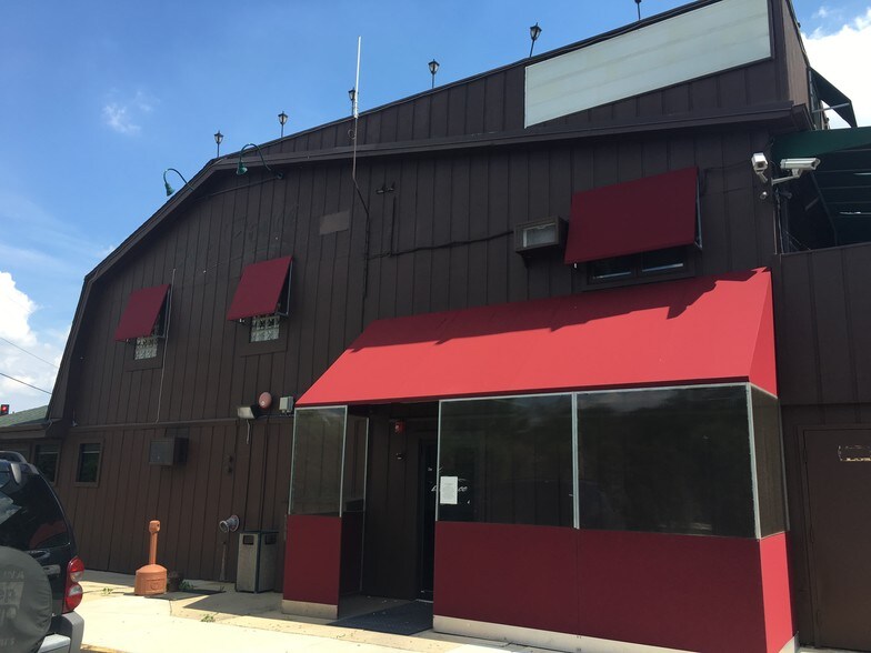 13500 S Harlem Ave, Orland Park, IL à louer - Photo de l’immeuble – Image 3 sur 18