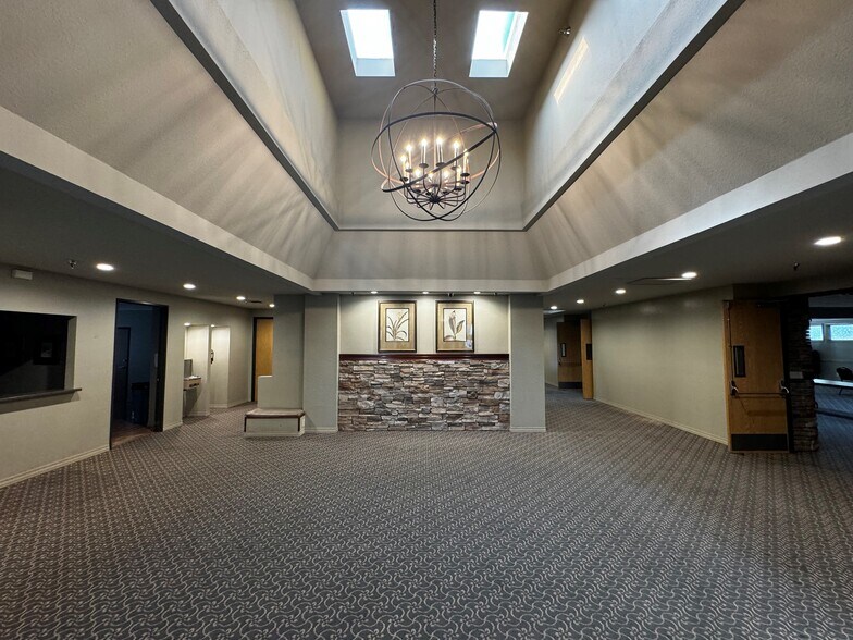 1400 N Westlake Blvd, Westlake Village, CA à louer - Photo de l’immeuble – Image 2 sur 7
