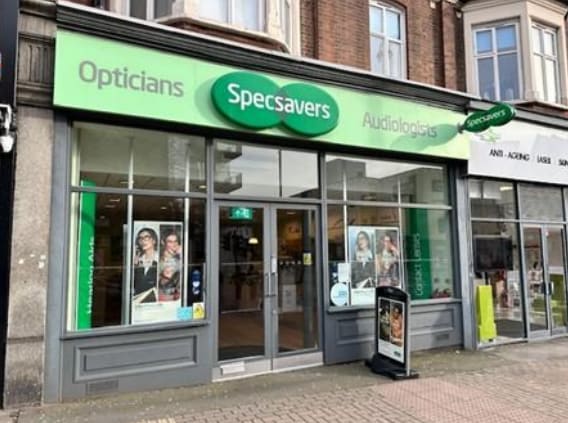 60C Station, Upminster à louer Photo de l’immeuble– Image 1 sur 3