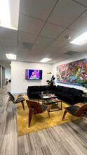 5757 Wilshire Blvd, Los Angeles, CA à louer Photo intérieure– Image 2 sur 10