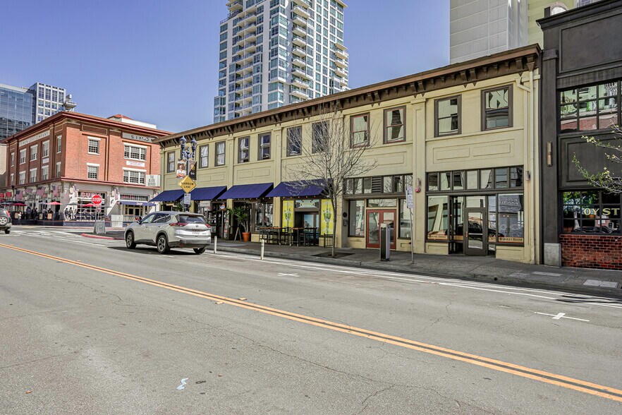 629-639 J St, San Diego, CA à louer - Photo de l’immeuble – Image 2 sur 20