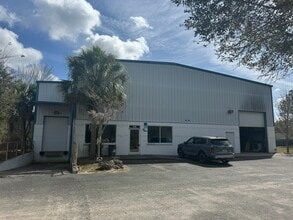 6621 NW 16th St, Gainesville, FL à louer Photo intérieure– Image 1 sur 12