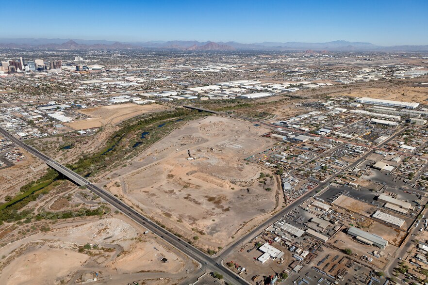 7th & Elwood St, Phoenix, AZ à louer - Photo de l’immeuble – Image 2 sur 5