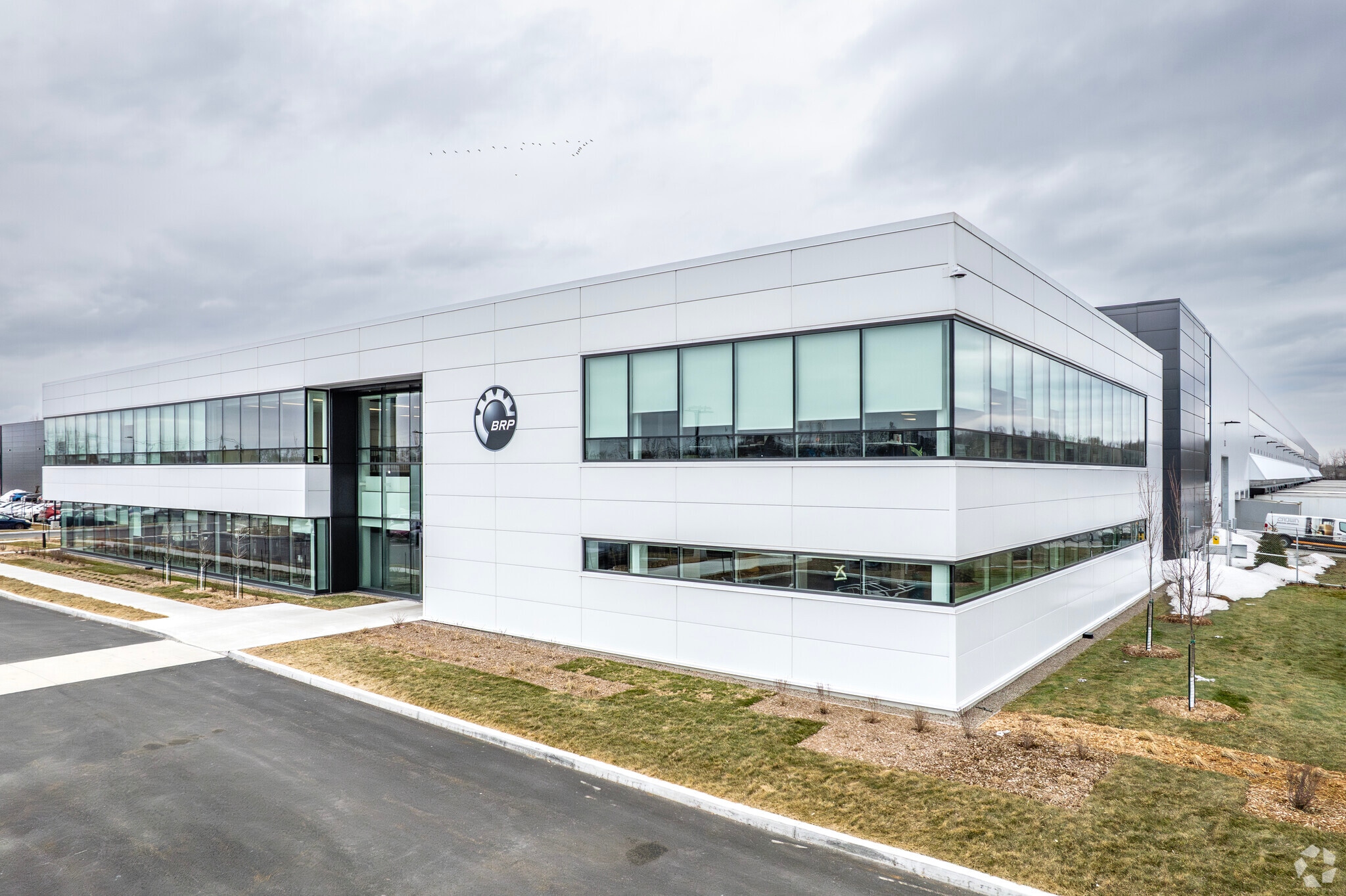 1500 Ch De Service, Saint-Philippe, QC à louer Photo principale– Image 1 sur 7