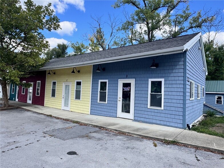 4810 Briarcliff Sq, Honeoye, NY à vendre - Photo de l’immeuble – Image 2 sur 2