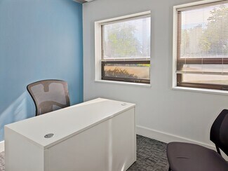 Plus de détails pour 7055 Engle Rd, Middleburg Heights, OH - Coworking à louer