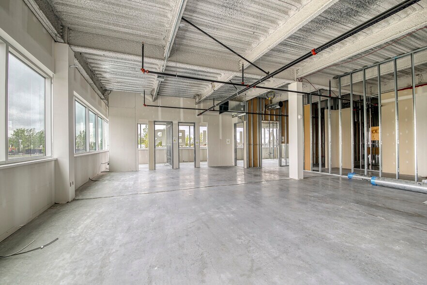 3105 Pl Louis-R.-Renaud, Laval, QC à louer - Photo intérieure – Image 3 sur 13