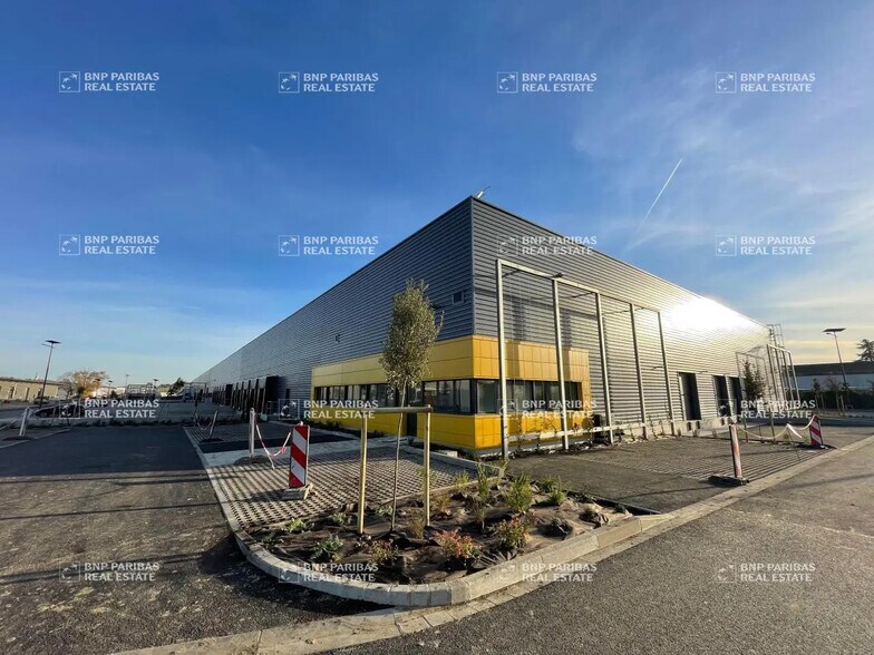 Bureau dans Toulouse à louer - Photo de l’immeuble – Image 2 sur 9