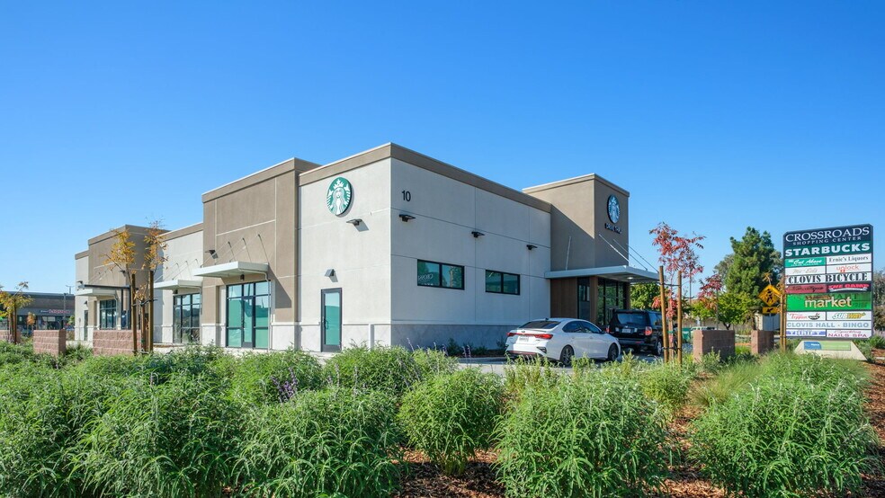 10-80 W Bullard, Clovis, CA à louer - Photo de l’immeuble – Image 2 sur 14