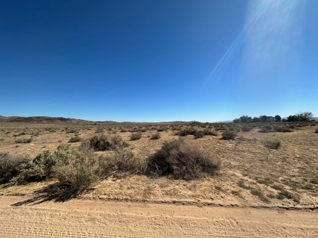 0 Anson Rd, Hinkley, CA à vendre Photo principale– Image 1 sur 7