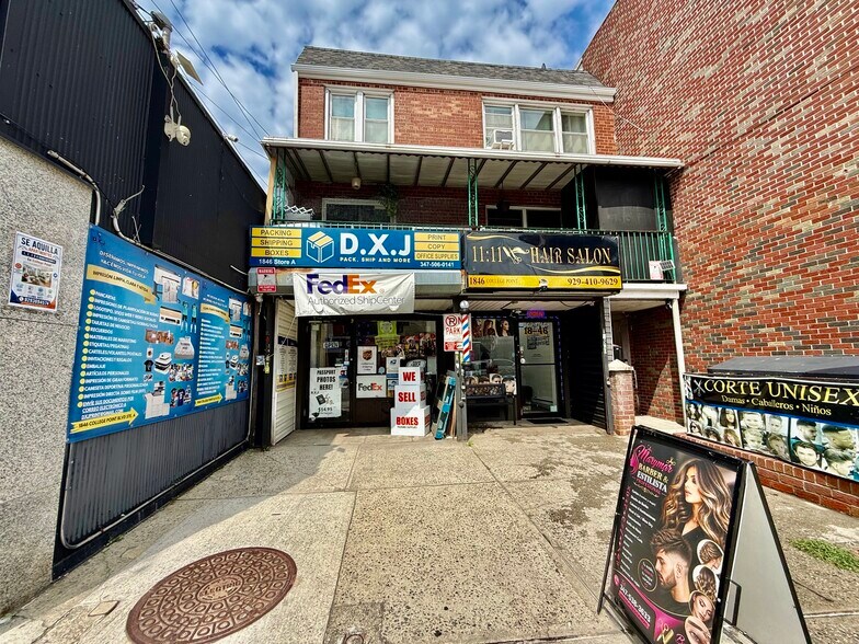 1846 College Point Blvd, College Point, NY à vendre - Photo de l’immeuble – Image 2 sur 27