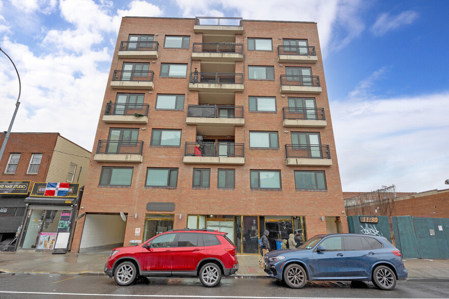172-18 Jamaica Ave, Jamaica, NY à louer - Photo de l’immeuble – Image 1 sur 12