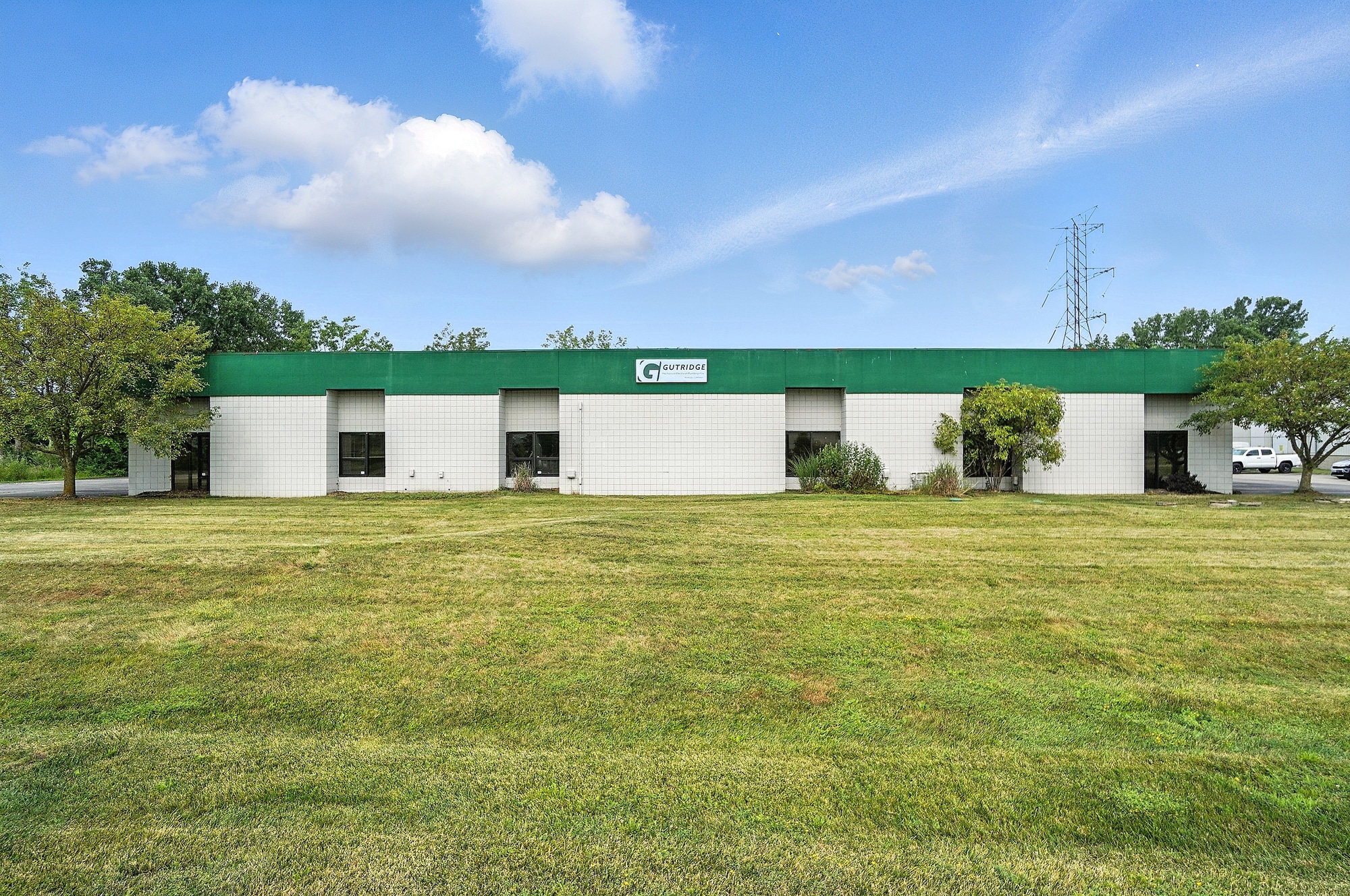 7686 N Fishel Dr, Dublin, OH à louer Photo de l’immeuble– Image 1 sur 14
