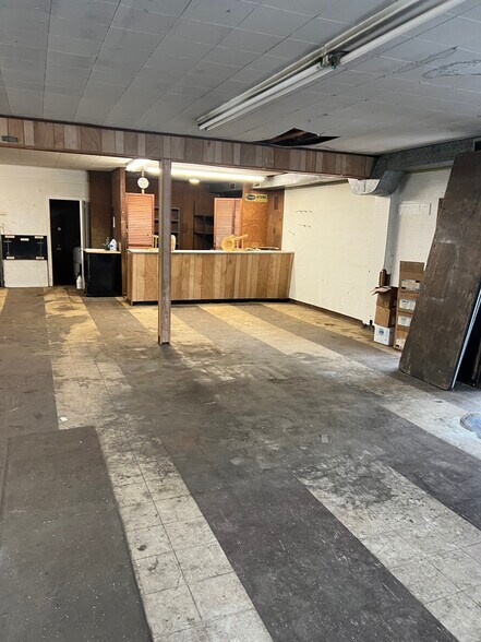 241 Danbury Rd, New Milford, CT à louer - Photo de l’immeuble – Image 3 sur 4