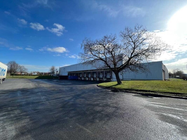 38 Rue Marcel Paul, Tremblay-en-France à louer - Photo de l’immeuble – Image 3 sur 36