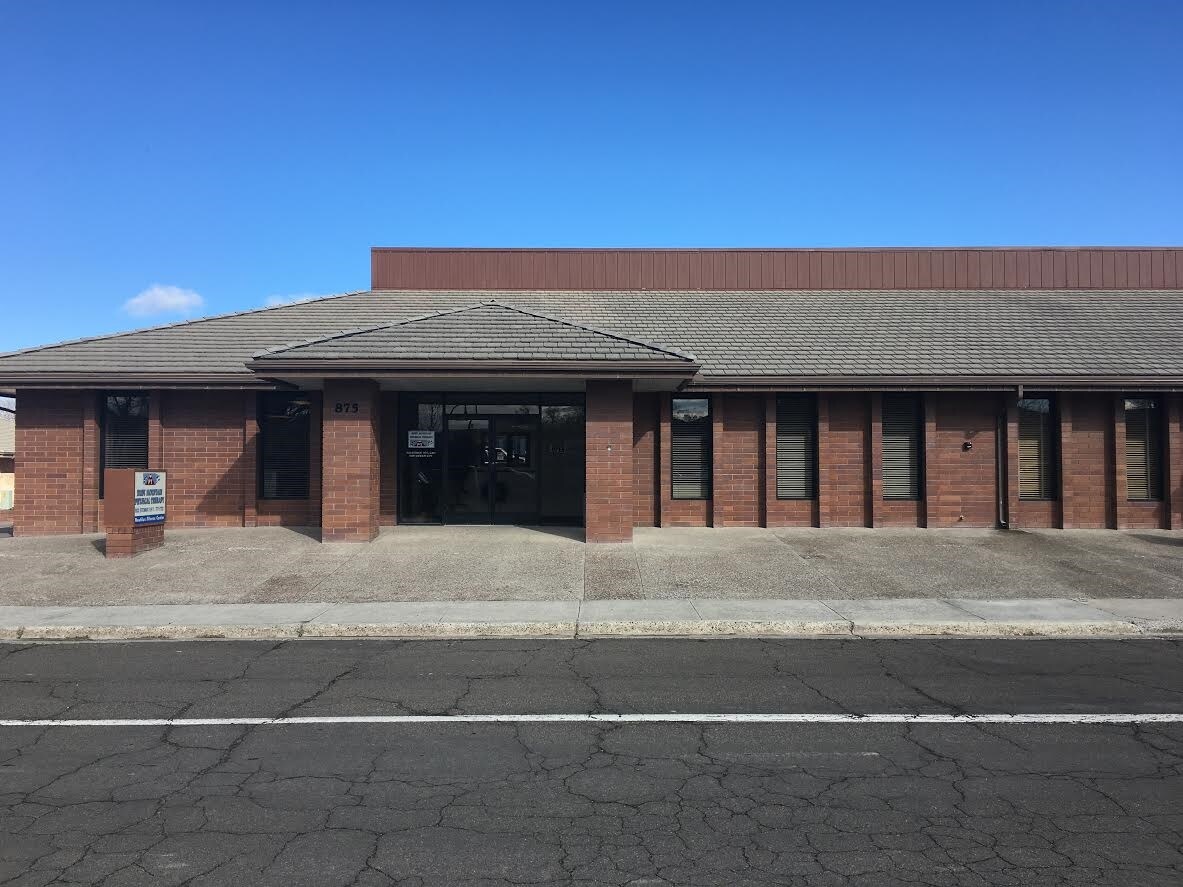 875 Railroad St, Elko, NV à louer Photo principale– Image 1 sur 8