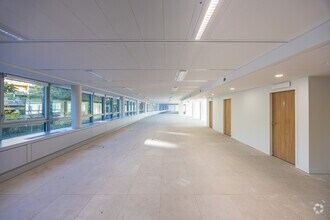 9-35 Avenue Pierre De Coubertin, Paris à louer Photo intérieure– Image 1 sur 5