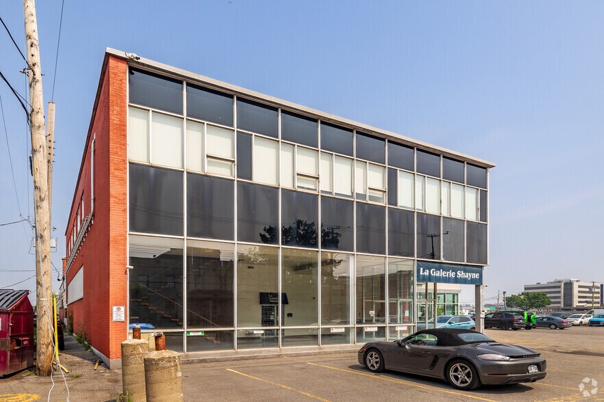 5441-5471 Av Royalmount, Mont-Royal, QC à louer - Photo de l’immeuble – Image 2 sur 7